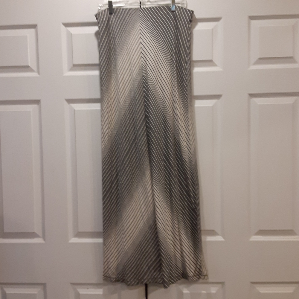 Max Studio Striped Skirt Size L